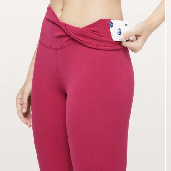Lululemon Align Crop *21" Ruby Red - Picture 4 of 10